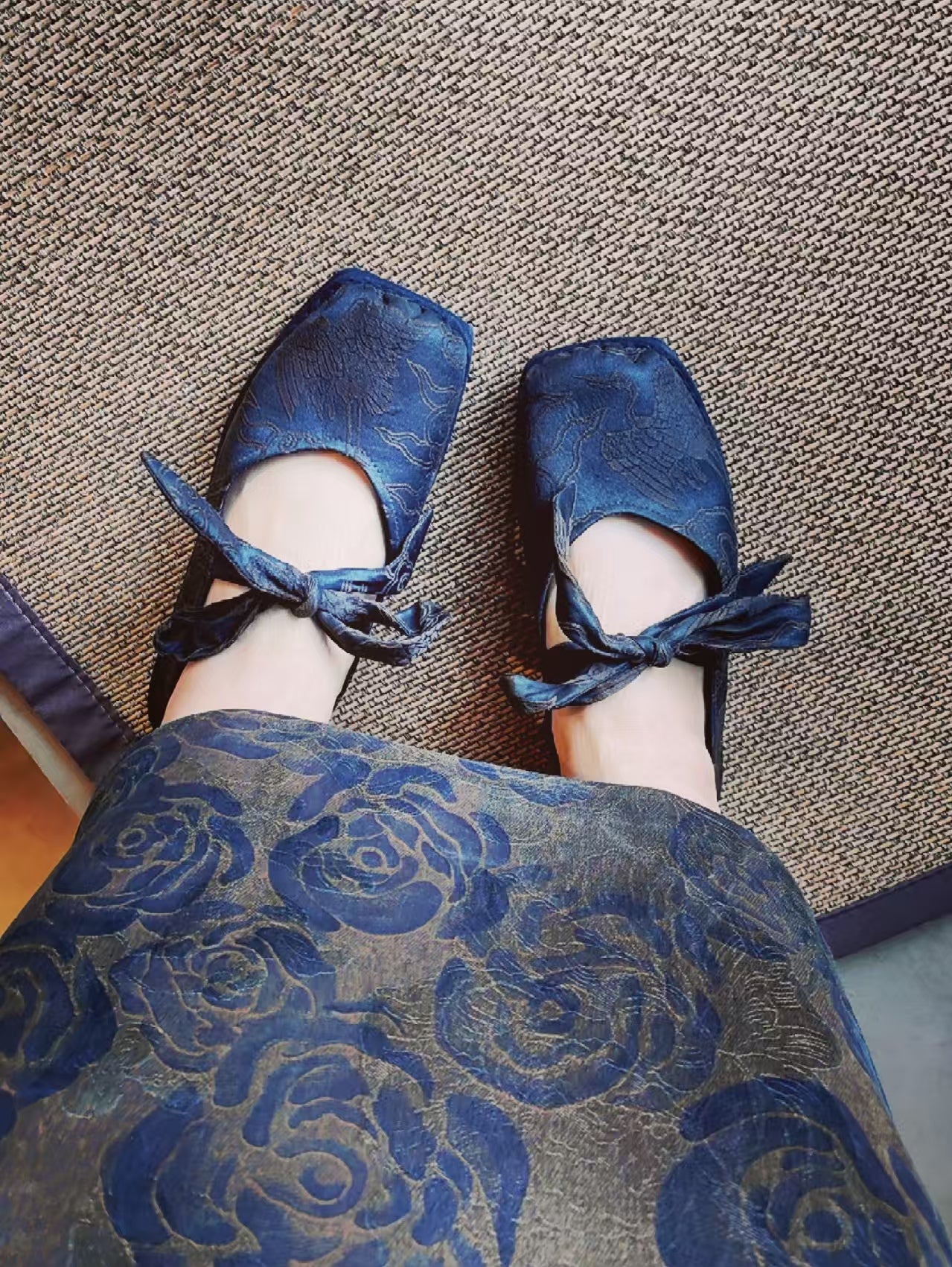 Handmade Xiangyunsha Cloth Shoes