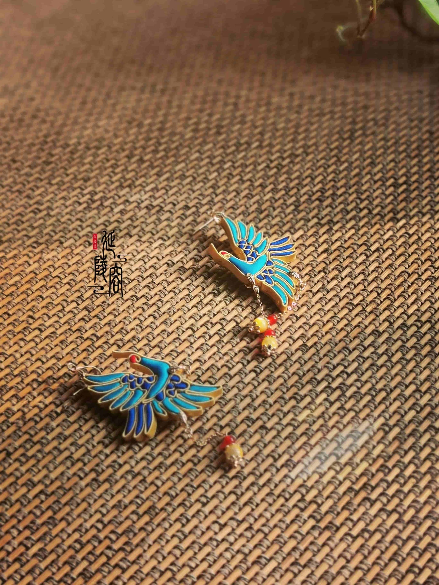 Handcrafted fabric crane  earrings 手工布艺仙鹤耳环