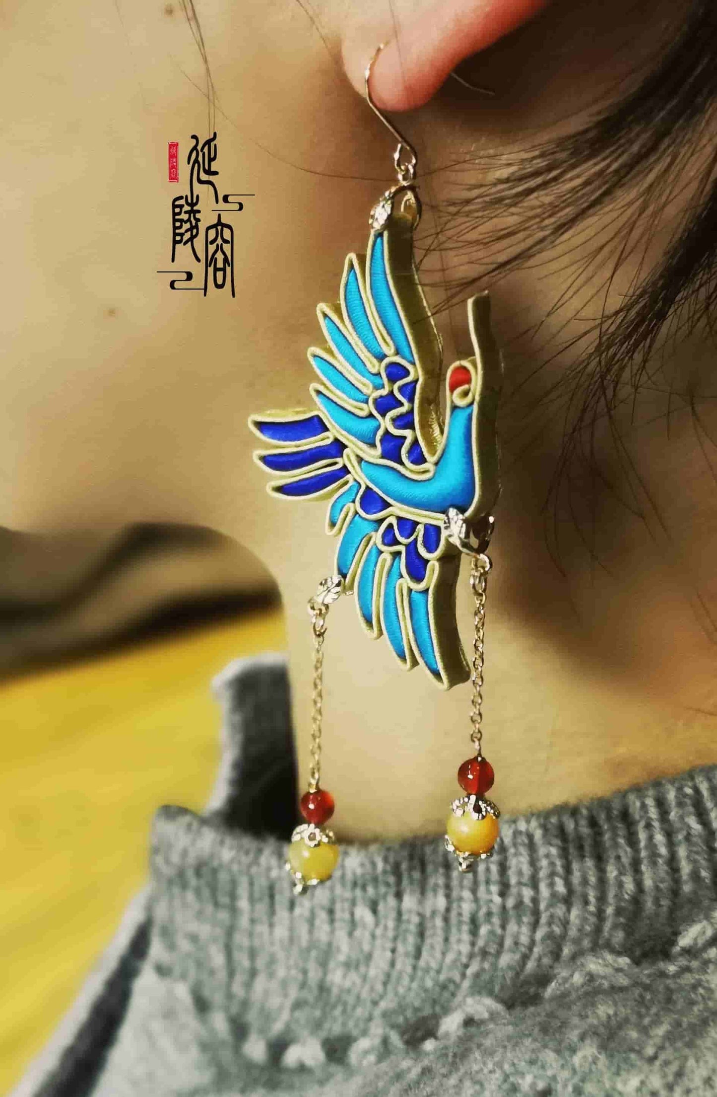 Handcrafted fabric crane  earrings 手工布艺仙鹤耳环