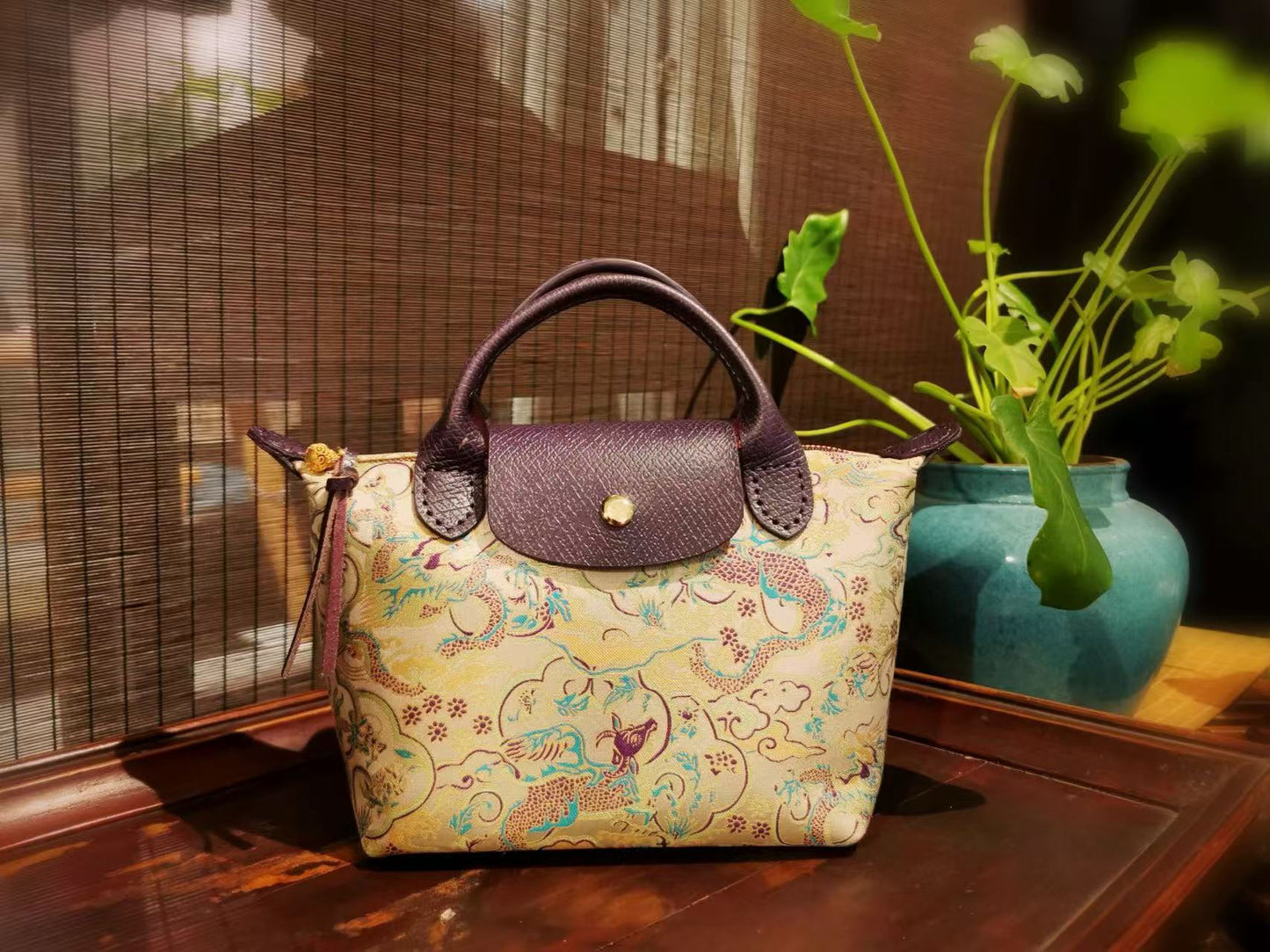 Song Brocade Leather Bag 宋锦牛皮手提包